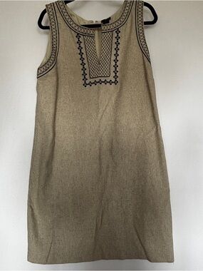 Ann Taylor 16 Sleeveless Embroidered Shift Dress in Beige and Black Classic Chic